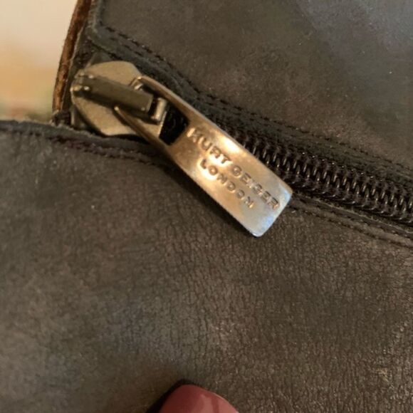 Kurt Geiger London Black Leather Bootie size 40 or 8.5 - Picture 9 of 10